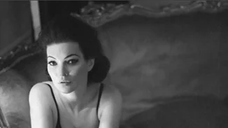 Kate Moss: Εντυπωσιακή και sexy στο περιοδικό W!