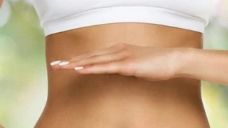 Τι να τρως και τι όχι αν υποφέρεις από φούσκωμα στην κοιλιά