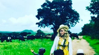 Madonna: Η πρώτη κοινή φωτογραφία όλων των υιοθετημένων παιδιών της!