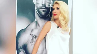 Ελένη Μενεγάκη: Βρήκαμε τι φόρεσε σήμερα στην εκπομπή της