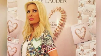 Ελένη Μενεγάκη: Βρήκαμε τι φόρεσε σήμερα στην εκπομπή της