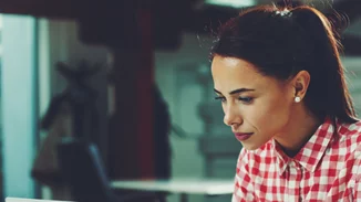 Αυτά παθαίνει το σώμα σου από το πολύ καθισιό στην καρέκλα του γραφείου