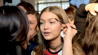 Μην κάνεις τίποτα, η Pat McGrath, guru του μακιγιάζ, αποκαλύπτει τα πιο hot beauty tips