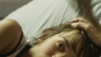 «Η λέξη που δε λες»: Ο Παυλής αρρωσταίνει, η αντίδραση όμως της Ελένης δεν είναι η αναμενόμενη