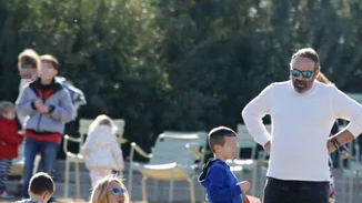 Γρηγόρης Γκουντάρας- Ναταλί Κακαβά: Ευτυχισμένες οικογενειακές στιγμές