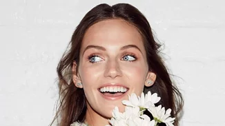 PANDORA: Γίνε η πρωταγωνίστρια της ανοιξιάτικης καμπάνιας