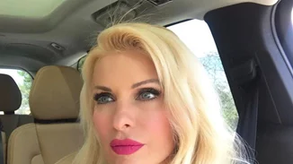 Ελένη Μενεγάκη: Τι φόρεσε στην εκπομπή της Πέμπτης