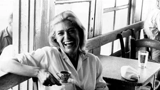 Η Μελίνα Μερκούρη στην Αγιά Σοφιά - Σπάνιο "κλικ" από το 1963