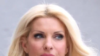 Ελένη Μενεγάκη: Τι φόρεσε στην εκπομπή της Πέμπτης