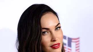 Η Megan Fox μόλις δημοσίευσε την πρώτη φωτογραφία με τα 3 παιδιά της!