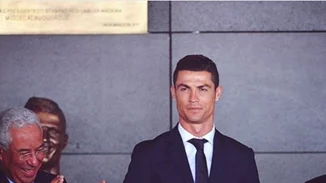 Christiano Ronaldo: Εσύ είδες την αποτυχημένη προτομή του;