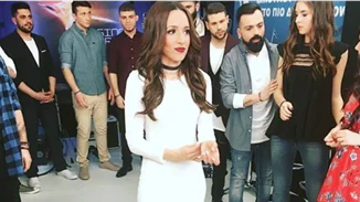 Καλομοίρα: Τι φόρεσε στο 14ο live του Rising Star;