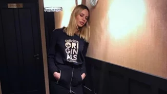 Το φούτερ της άνοιξης και πώς να το φορέσεις σύμφωνα με τις επώνυμες Ελληνίδες