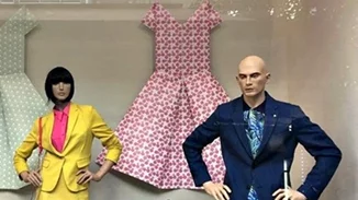 Μπες κι εσύ σε ανοιξιάτικο κλίμα χαζεύοντας απλά αυτές τις βιτρίνες!