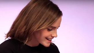 Emma Watson: Απαντάει σε ερωτήσεις θαυμαστών παρέα με γατάκια (βίντεο)