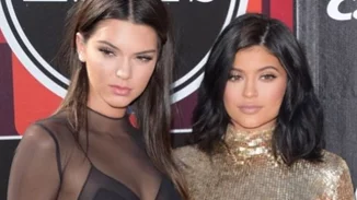 KYLIE + KENDALL JENNER: Για πρώτη φορά στο MadWalk!