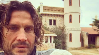 Κώστας Κοκκινάκης: Ο πιο γοητευτικός μπαμπάς του Survivor – Όσα πρέπει να ξέρεις!