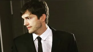 Ashton Kutcher: Ο 10 μηνών γιος του είναι μεγάλος fan του!