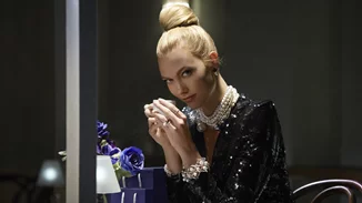 Τα πιο λαμπερά χριστουγεννιάτικα δώρα από τη Swarovski