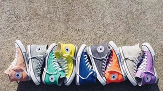 Διαλέγουμε 5 ζευγάρια από τη νέα ανοιξιάτικη συλλογή Converse