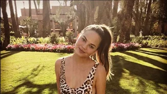 Η 1 χρόνου κόρη της Chrissy Teigen χορεύει και σπάει το ίντερνετ! (βίντεο)