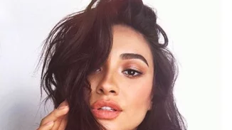 Αυτό είναι το απόλυτο μυστικό για άψογες selfies (και δεν είναι ένα ακόμα application)