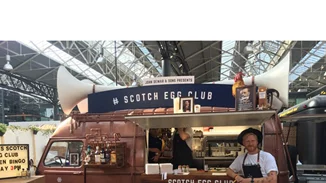 Το Scotch Egg Club του Dewar's στο Athens Street Food Festival