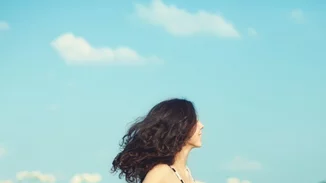 Η πιο σαγηνευτική μυρωδιά μιας γυναίκας για την άνοιξη είναι αυτή!