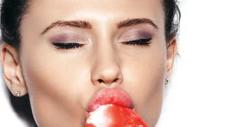 Το αγαπημένο μας παγωτό μόλις έγινε lip balm και είναι τόσο τέλειο όσο φαντάζεσαι!