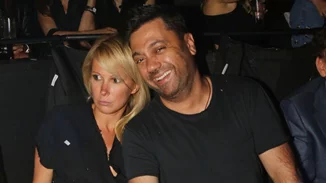 Γιώργος Θεοφάνους: Σπάνια βραδινή έξοδος με τη σύζυγό του