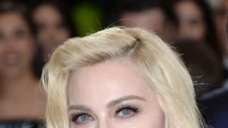 Madonna | «Έκανα τεστ και έχω αντισώματα. Θα βγω έξω να αναπνεύσω λίγο αέρα κορονοϊού»