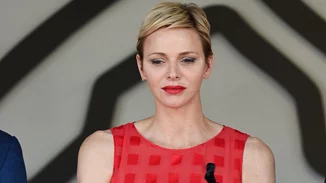 Πριγκίπισσα Charlene: Σαν ένα νέο Bond girl (βίντεο)