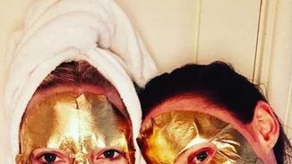 Stay Gold: Βρήκαμε τη μάσκα ομορφιάς που έκρυβε όλη τη λάμψη του MET!