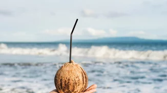 Οι πιο γνωστοί μύθοι για το ποτό που δεν έχουν σχέση με την πραγματικότητα