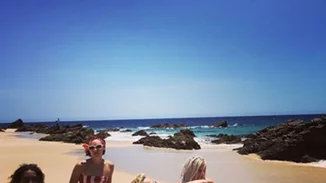 Katy Perry: Με εντυπωσιακό look στις διακοπές της στο Μεξικό!