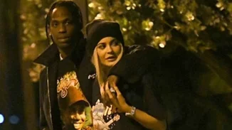 Kylie Jenner - Travis Scott | Η πρώτη φωτογραφία μετά τη γέννηση της κόρης τους