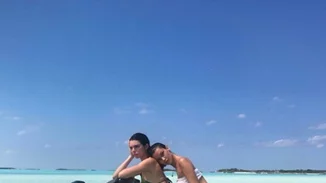 Kendall Jenner: Οι διακοπές της με την Bella Hadid