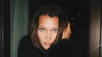 Bella Hadid: Το αστείο ατύχημα της στη βραδινή της έξοδο