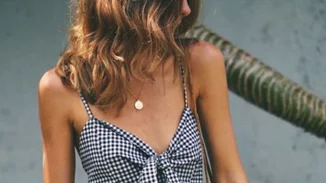 Το καλοκαιρινό ντύσιμο που κάνουν τώρα όλα τα cool κορίτσια