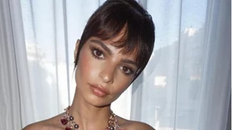 Emily Ratajkowski: Θυμωμένη και απογοητευμένη από περιοδικό που μίκρυνε το στήθος και τα χείλη της