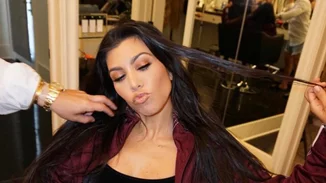 Kourtney Kardashian: Φωτογραφίζεται γυμνή και προκαλεί σάλο στα social media