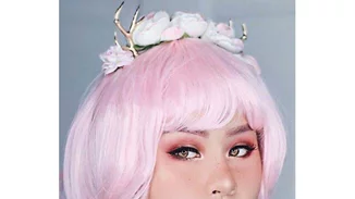 Η makeup artist που δημιουργεί makeup looks με βάση τα 12 ζώδια