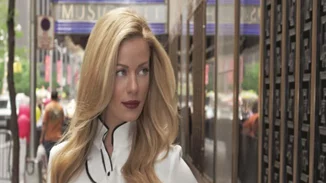 Η Ζέτα Μακρυπούλια βρέθηκε στο Λονδίνο για τον Jude Law