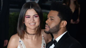 Selena Gomez - The Weeknd: Με ταιριαστά outfits στη Νέα Υόρκη