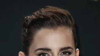 Το χτένισμα της Emma Watson είναι τέλειο, αν είσαι καλεσμένη σε γάμο