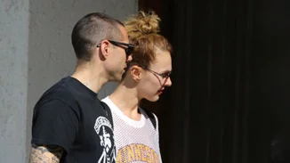 Τάμτα - Πάρις Κασιδόκωστας: Χαλαρή βόλτα στην Γλυφάδα