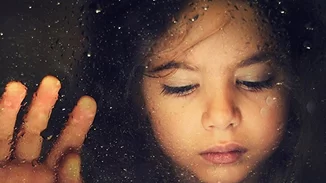 Ας μεγαλώσουμε παιδιά που δεν χρειάζεται να «συνέλθουν» από την παιδική τους ηλικία