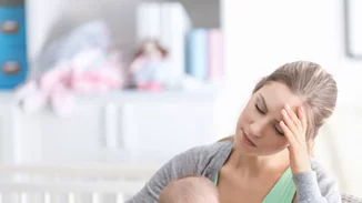 Ανάλυσέ Το: Πώς επηρεάζει η στέρηση του ύπνου τις νέες μανούλες;