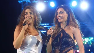 Ντέμης Νικολαΐδης: Στο πλευρό της Δέσποινας Βανδή στη συναυλία με την Έλενα Παπαρίζου