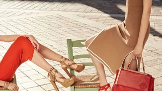 Ο νέος τρόπος να συνδυάζεις τα παπούτσια και την τσάντα σου!